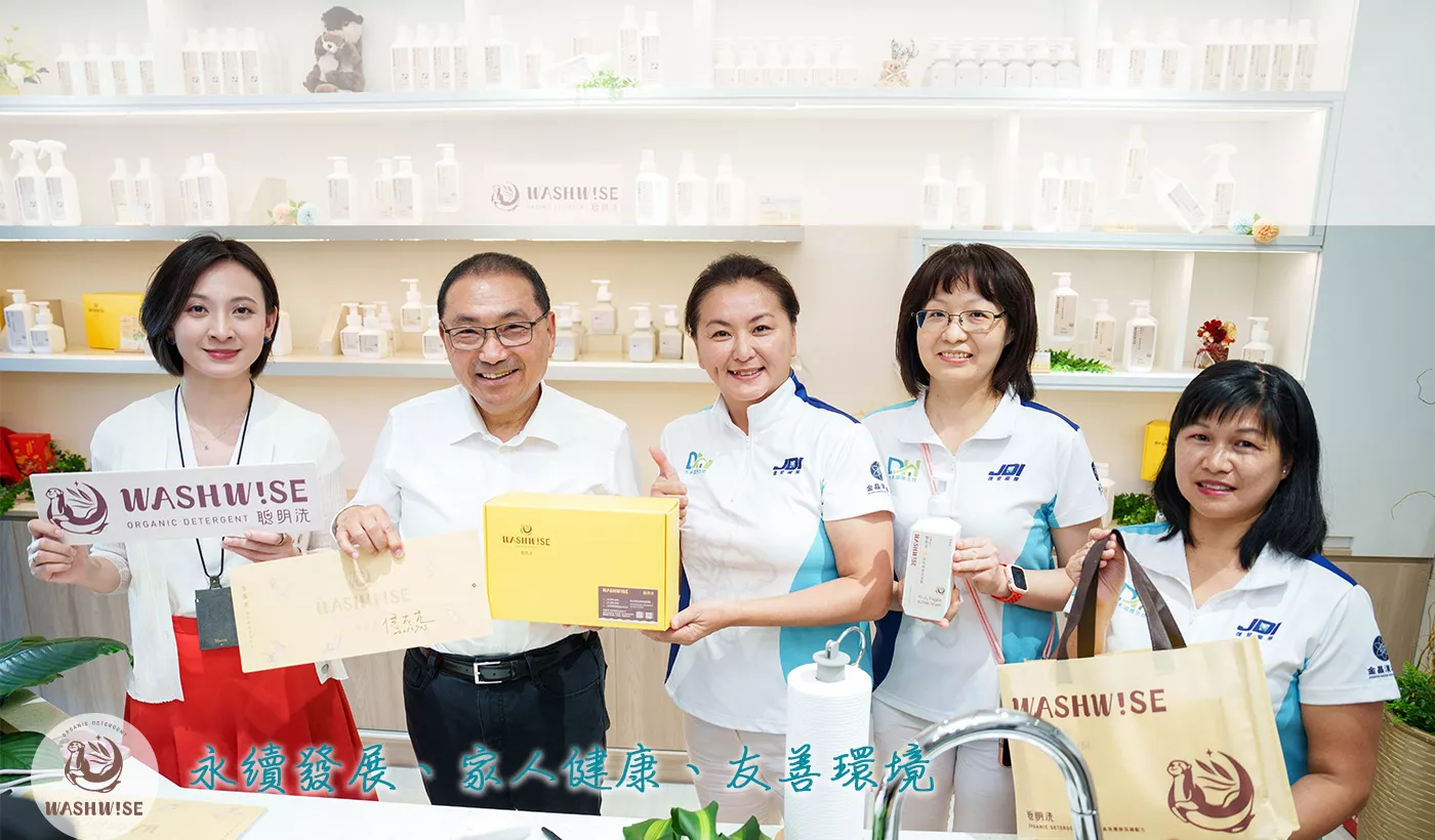 百年新莊廟街翻轉! 5老店換「潮流新妝」｜TVBS新聞